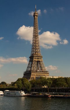 Eyfel Kulesi, Paris, Fransa.