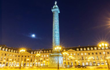 Vendome sütun gece, Paris, Fransa.