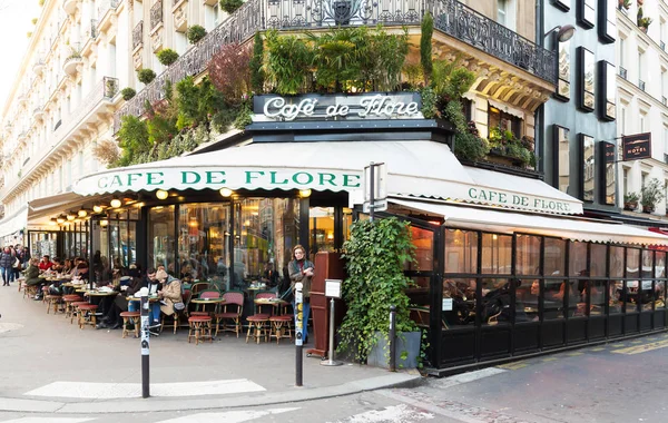 The cafe de Flore,Paris, France. — Stock Photo, Image