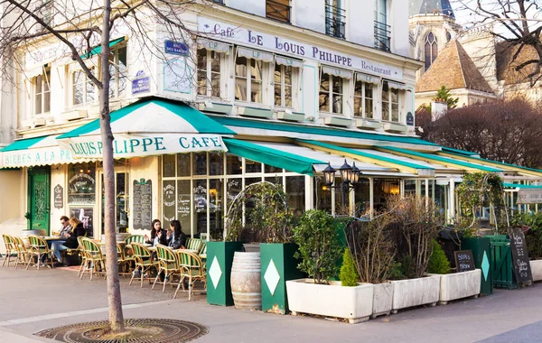 El café Le Louis Philippe, París, Francia . —  Fotos de Stock