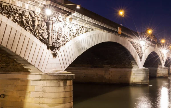 A ponte Austerlitz à noite Paris, França — Fotografia de Stock