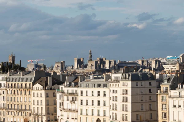 Der blick auf Pariser häuser, paris, france. — Stockfoto
