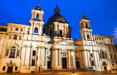 Piazza Navona adlı gece, Roma, İtalya