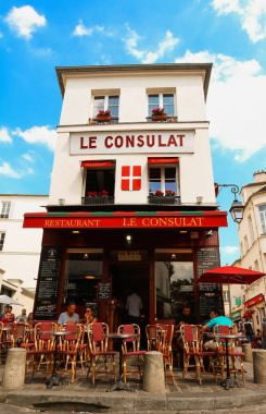 Montmartre, Paris, Fransa Fransız geleneksel Cafe Consulat olduğunu.