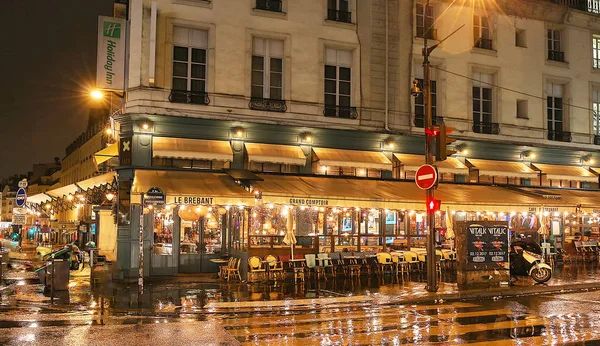 The famous cafe Brebant on Grands boulevards, Paris, France. — Stock Photo, Image