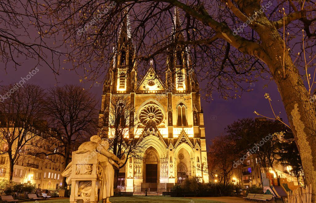 Basílica de Santa Clotilde, construida en 1827, es una basílica de París,  situada en la Rue Las Cases, en la zona de Saint-Germain-des-Pres. Francia.  2023