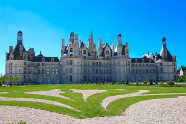 Chambord Şatosu 1519 'da inşa edilen eşsiz bir mimari mücevherdir. Fransız Rönesansı 'nın simgesi haline geldi..