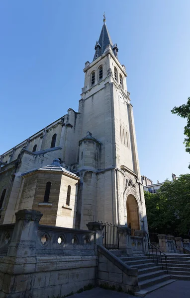 Římskokatolický Kostel Lamberta Vaugirarda Nachází Pařížském Okrese Francie — Stock fotografie