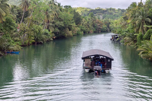 Bohol Φιλιππίνες Ιανουάριος 2020 Κρουαζιέρα Μπουφέ Εστιατορίου Στον Ποταμό Loboc — Φωτογραφία Αρχείου