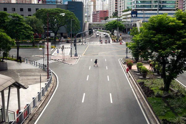 2013 Makati Philippines May 2020 Empty Ayala Gil Puyat Avenue — 스톡 사진