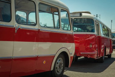 Tarihsel olarak otobüs deposunda 80 yaşındaki taşıma