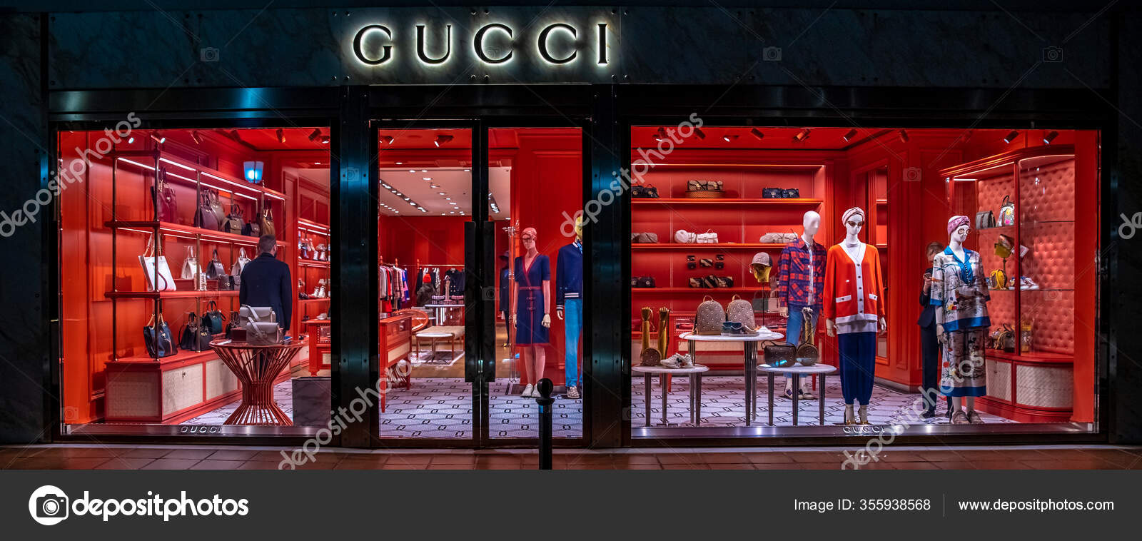 Marbella - January 13, 2020: shop window of gucci shop on night street –  Stock Editorial Photo © edmond77 #355938568