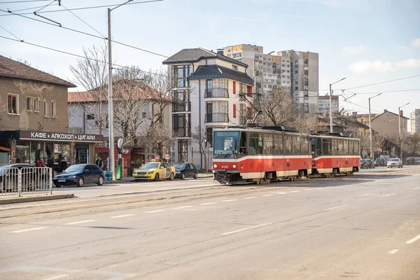 Sofie - 29 de febrero de 2020: calle de la capital de Bulgaria — Foto de Stock