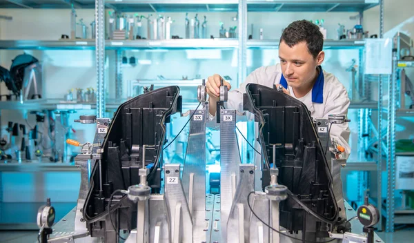 Otomotiv endüstrisi için plastik ürünlerin tam 3B ölçümlerine ayarlama