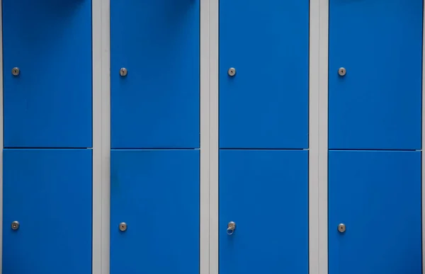 Metallic cabinet for clothes in a factory