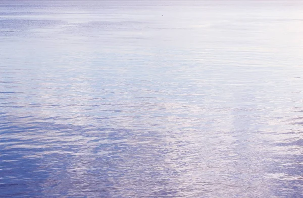 背景の北デヴィナ川の青面 — ストック写真
