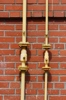 Duvardaki gaz borusu.