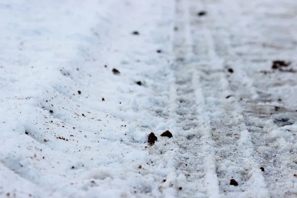 Rastro de la banda de rodadura en máquinas de nieve . — Foto de Stock