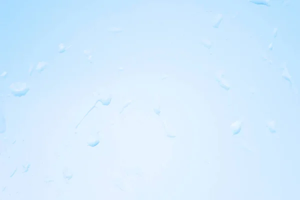 Капли Дождя Стекле Размытое Голубое Небо — стоковое фото