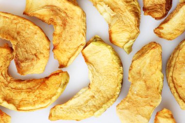 Elma cips kurumuş. Çiğ gıda vegans ve ham foodism için ideal.