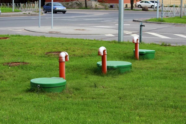Tubo Tanque Plástico Colector Gasóleo Suelo Territorio Gasolinera Rusia — Foto de Stock