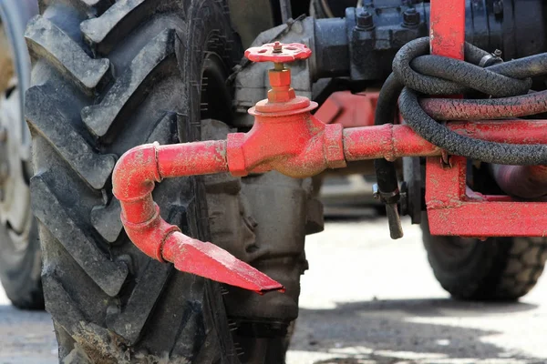 Watering Nozzle Wheel Valve Tractor Irrigation Water City Streets — Stock Photo, Image
