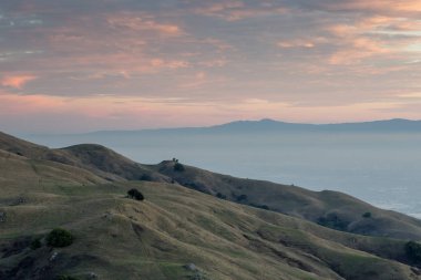 San Francisco Doğu Bay günbatımı, Güney-Batı arıyorsunuz.