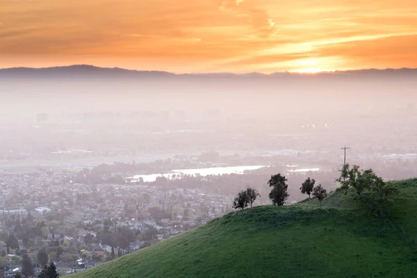令人惊叹的硅谷日落 — 图库照片