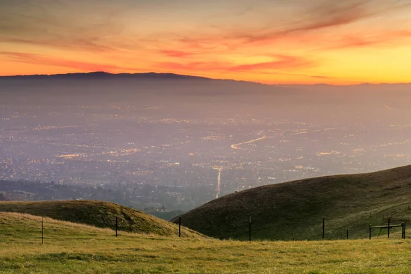 硅谷黄金时段 美国加利福尼亚州圣克拉拉县圣何塞开放空间保护区 — 图库照片