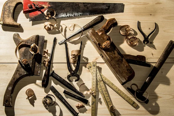 Vecchi utensili per falegnameria — Foto Stock