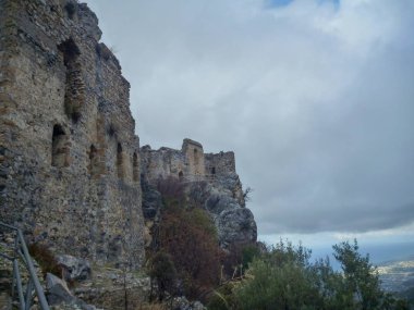 mediaval fort st hilarion Kalesi 