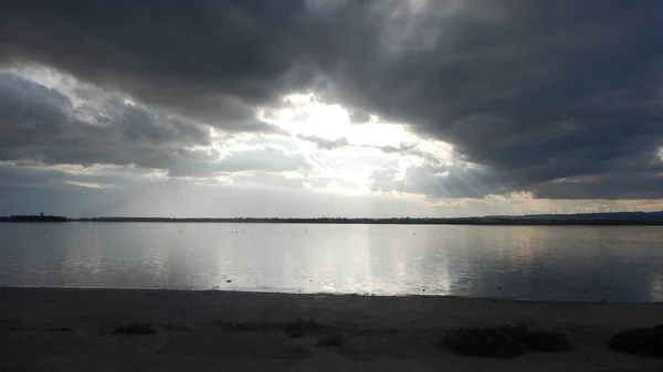 Larnaka Salzsee bei Sonnenuntergang — Stockfoto