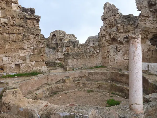 Starożytne wykopaliska archeologiczne greckiej Salaminy — Zdjęcie stockowe