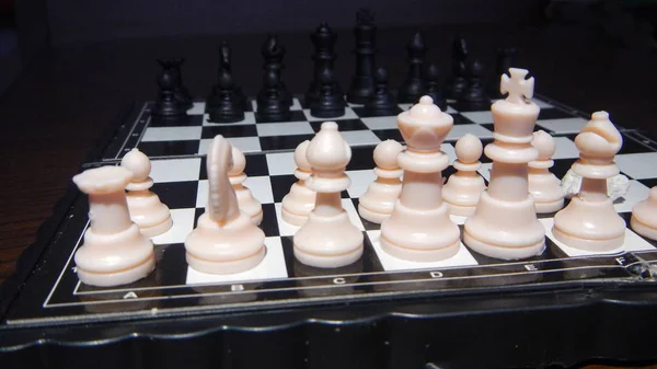 ポケット チェスのゲームの詳細 — ストック写真
