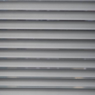 bir pencere kör doku gölgesinde