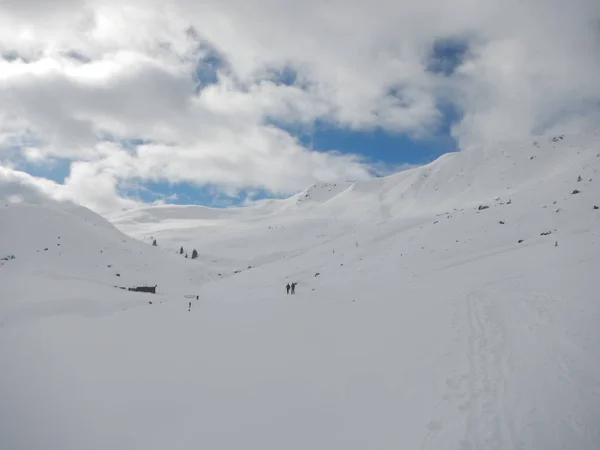 Glisse et escalade hivernales dans les Alpes autrichiennes — Photo