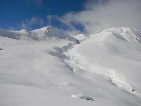 冬 skitouring、オーストリア ・ アルプスの登山 — ストック写真