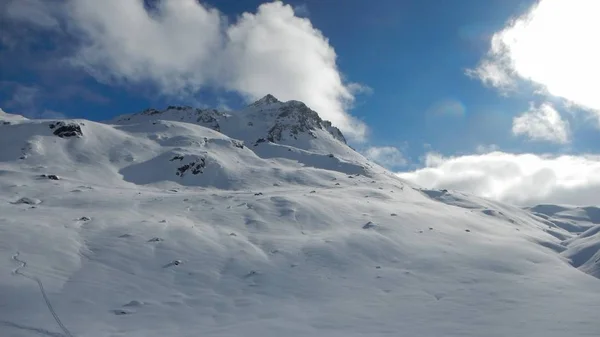 Kış skitouring ve Avusturya Alpleri'nde tırmanma — Stok fotoğraf