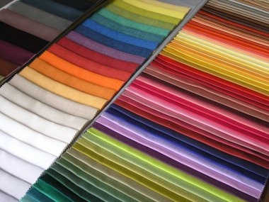 değişken renkli kumaş seçiminde   