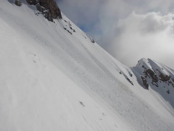 美しい冬の風景のトートバッグ gebirge 山 — ストック写真