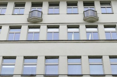 windows ile tarihsel bir cephe detay