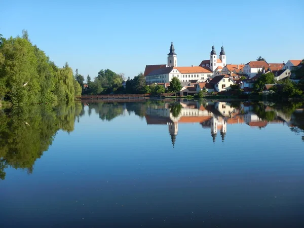 Lago en telc en la República Checa —  Fotos de Stock