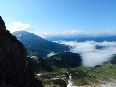 Grosse Bischofsmutze çevresinde Alp lansdcape Avusturya dachsteingebirge içinde