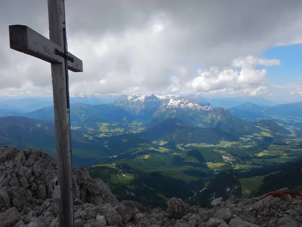 Вид с вершины Бишофсмутце в Австрии — стоковое фото