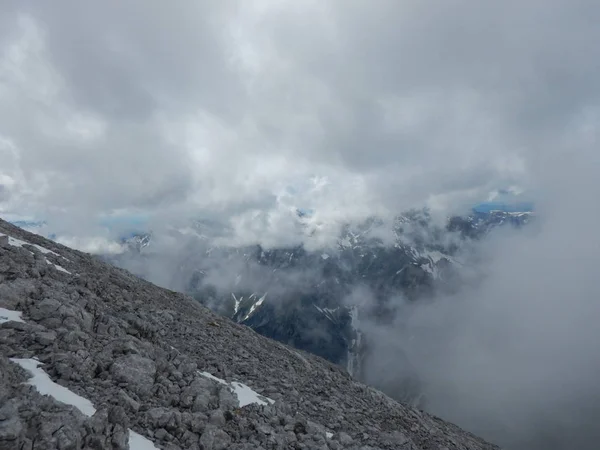 Klimmen berg ridge watzmann in Duitsland — Stockfoto