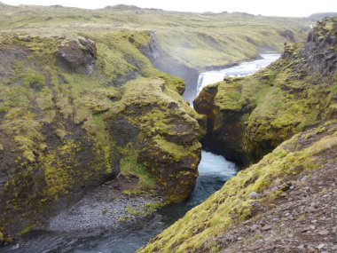 şelaleler cascade nehir İzlanda'daki Skoga adlı