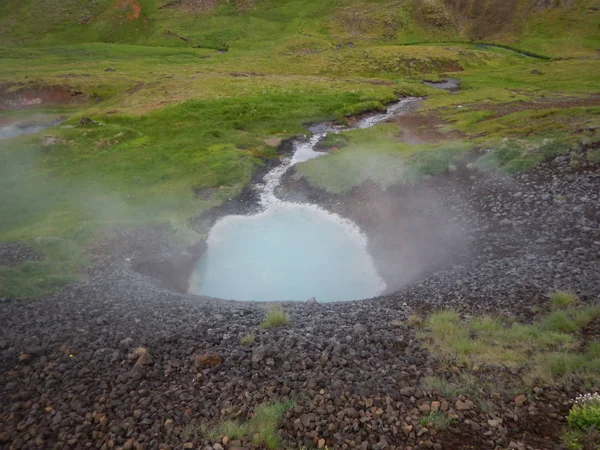 Hveragerdi vészetek a forró patakok és vízesések Izlandon — Stock Fotó
