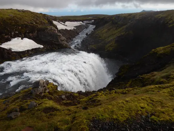Vízesések lépcsőzetes folyó Skoga, Izland — Stock Fotó