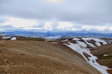 İzlanda'daki laugavegur iz hiking içinde doğa