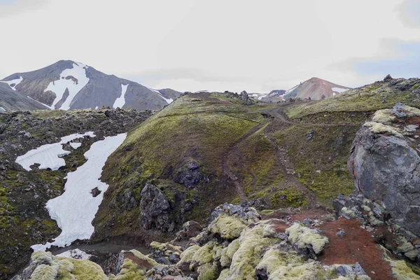Natureza em caminhadas a trilha laugavegur na Islândia — Fotografia de Stock